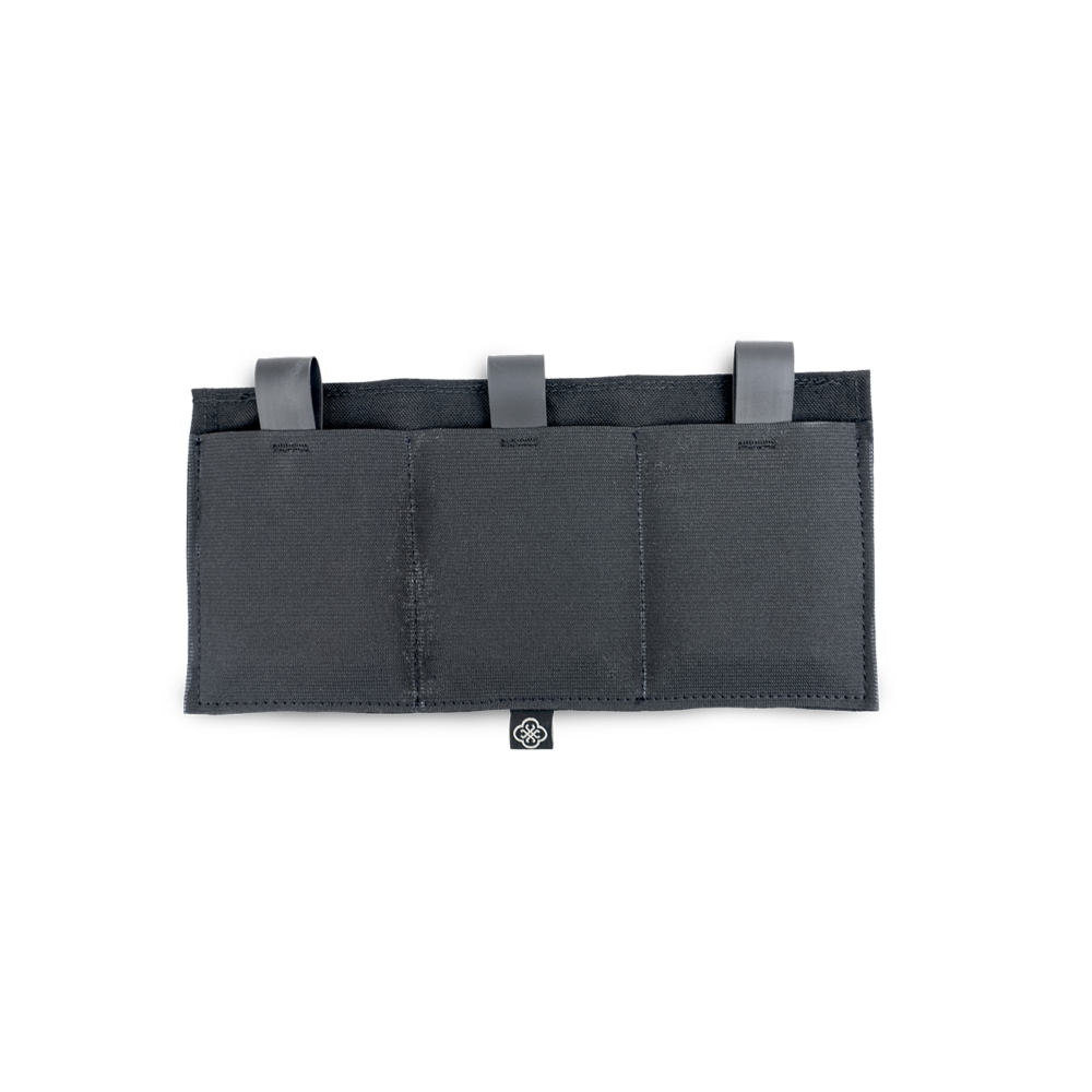 Messenger-Bag-Accessories-acessories-triple-rifle-mag-pouch-empty