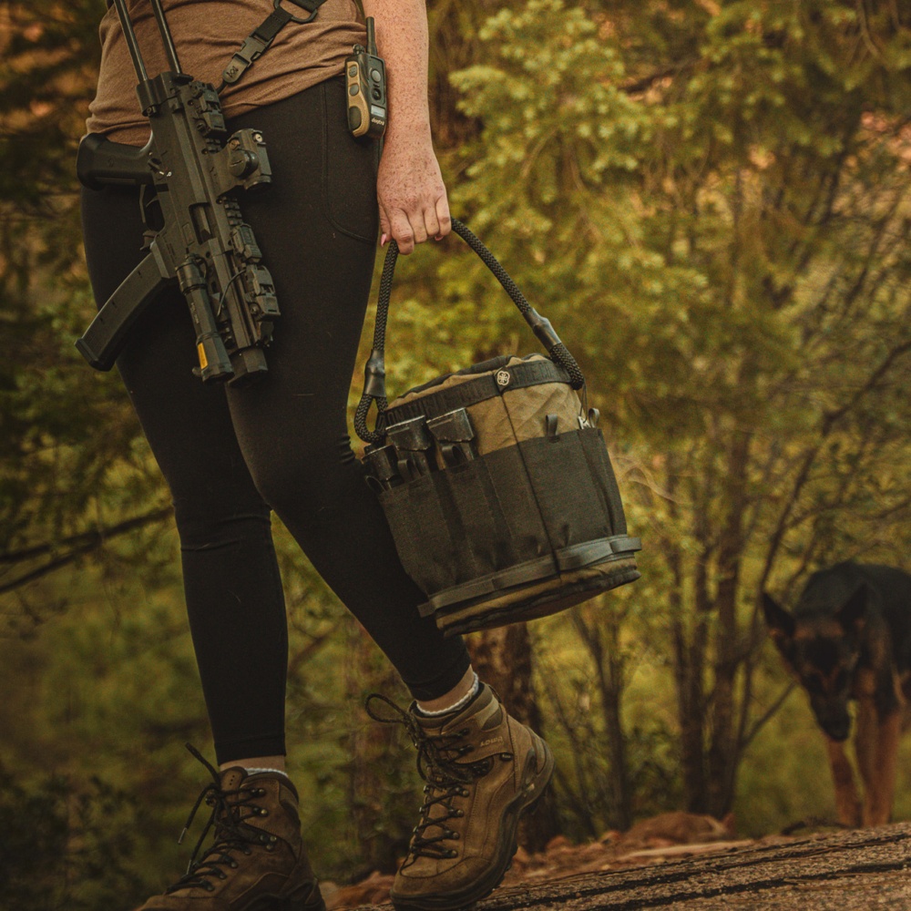 Lifestyle Squares-Mini Bucket-green-lifestyle